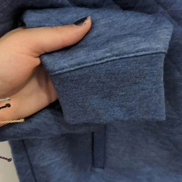 Isaac Mizrahi Live! SOHO Quilted Jacquard Jacket - Picture 8 of 10